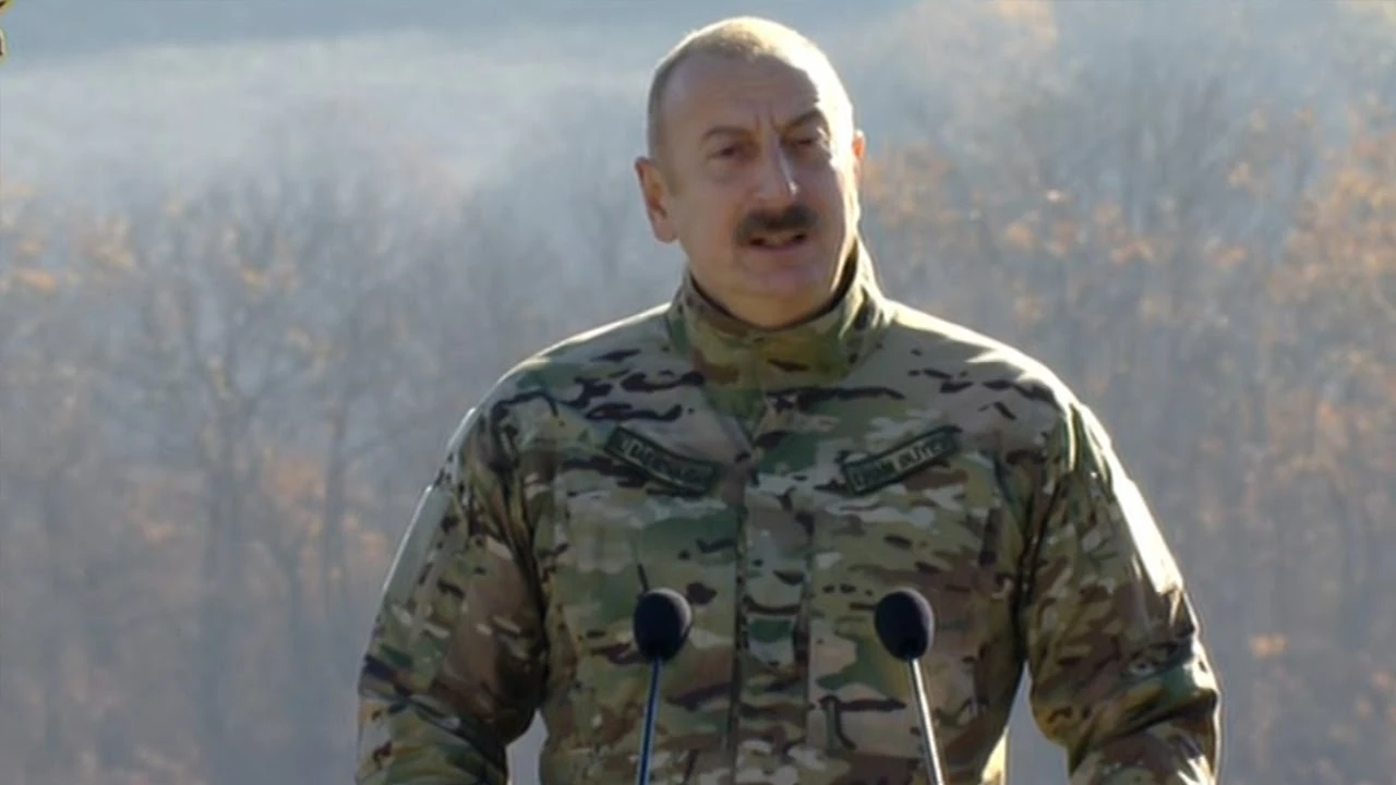 İlham Aliyev Karabağ'ın Zaferi'nin 1. yılında orduya seslendi: Ermenistan ordusu diz çöktü